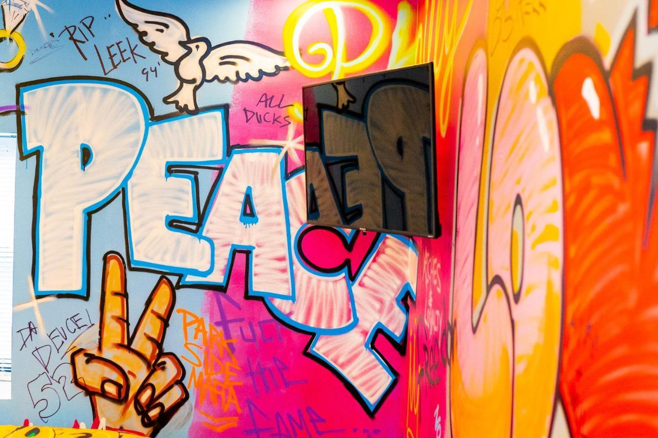 Art Deco Graffiti Suite Filadelfia Exterior foto